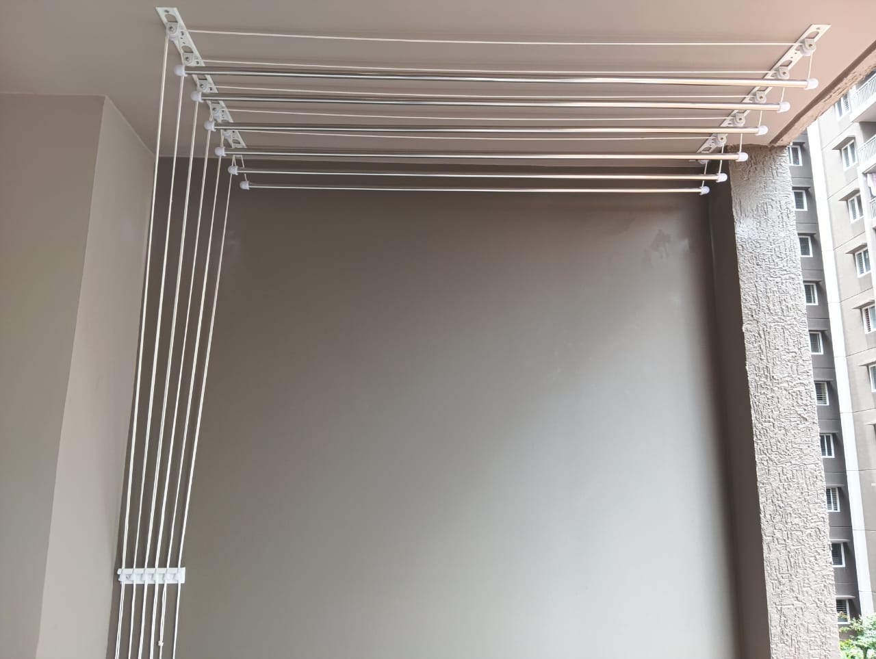 Ceiling Cloth Hanger